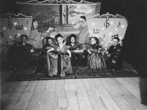 Ovitz - Lilliput Troupe