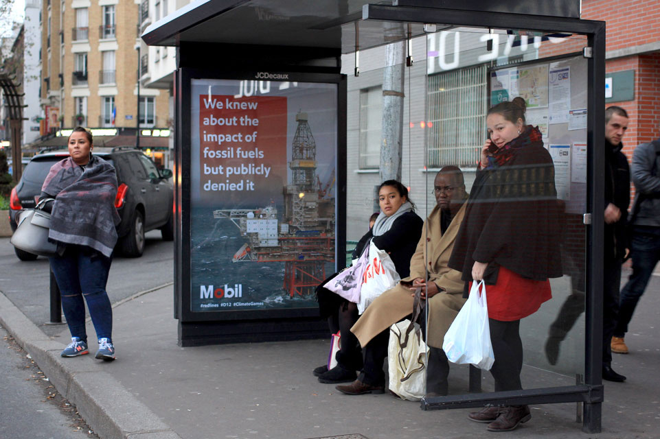 Brandalism a Parigi per COP21