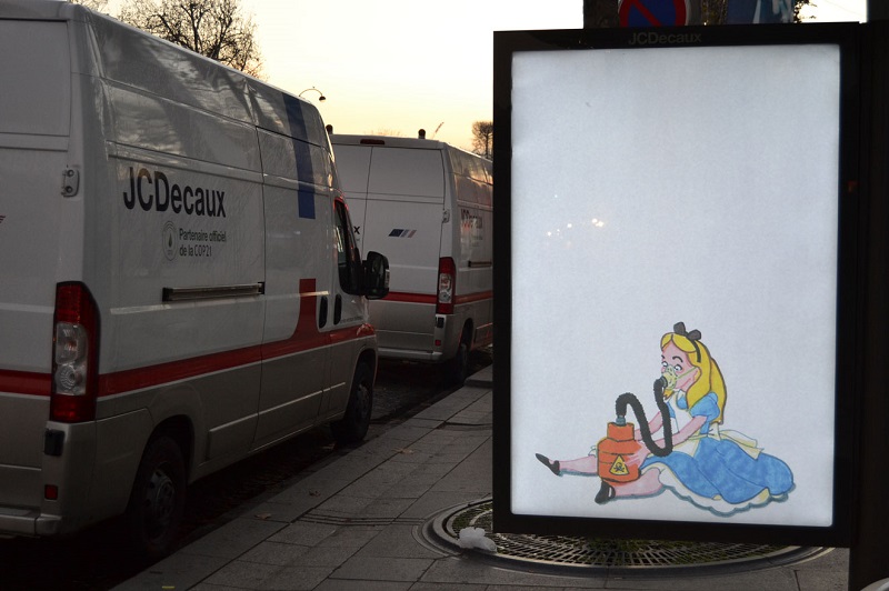 Brandalism a Parigi per COP21