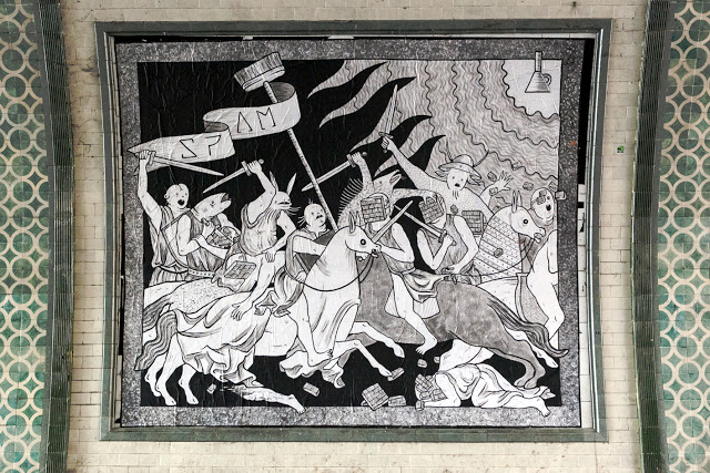 Guerrilla Spam - L'ARMATA DELLE TENEBRE