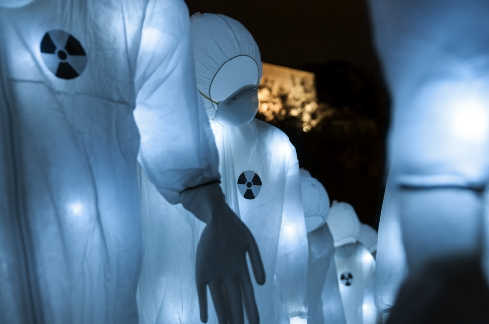 “Radioactive Control” by Luzinterruptus @ Lux festival