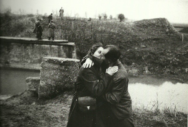 Un mondo di baci by Mario De Biasi