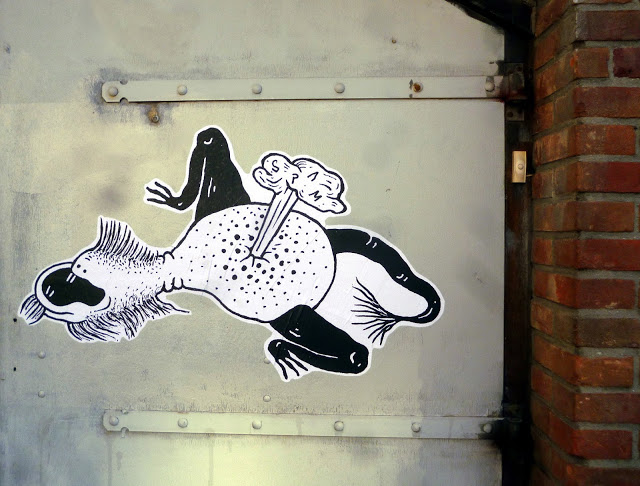 Guerrilla SPAM - LA TERRA DEI GRILLI