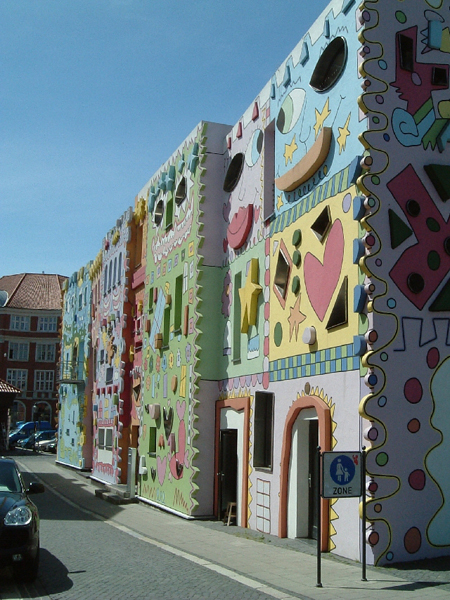 Happy Rizzi House