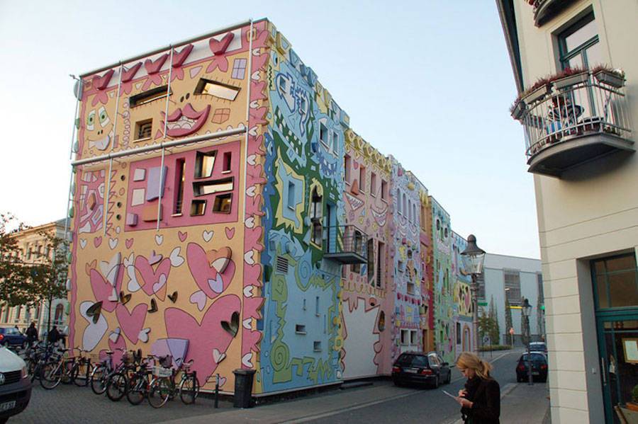 Happy Rizzi House