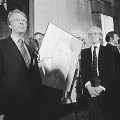Andy Warhol e Jimmy Carter nel 1977