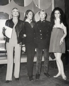 Nico, Mary Woronov, Andy Warhol e Susan Bottomly