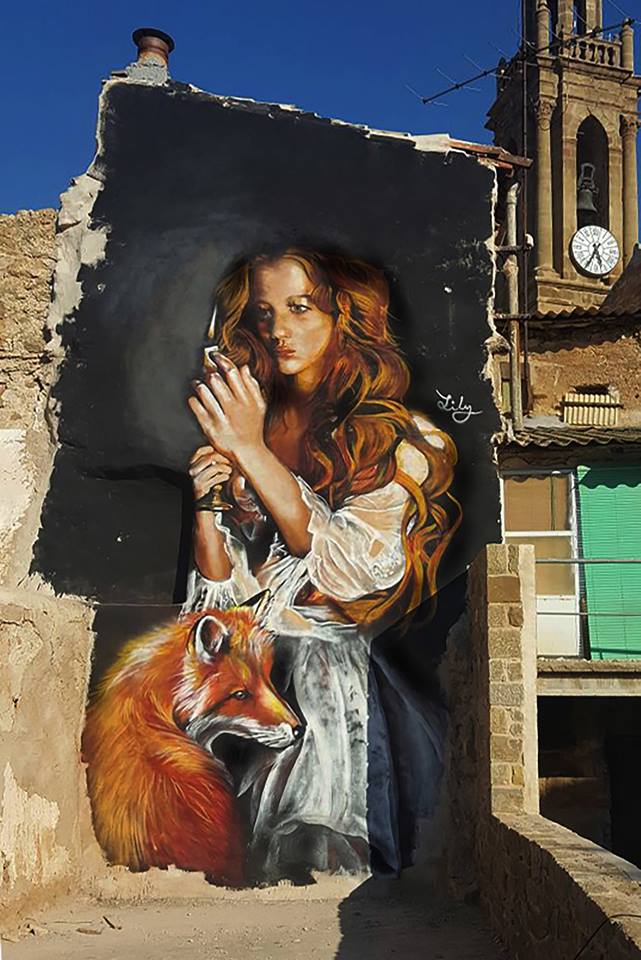 Lily Brik @Montgai, Catalogna