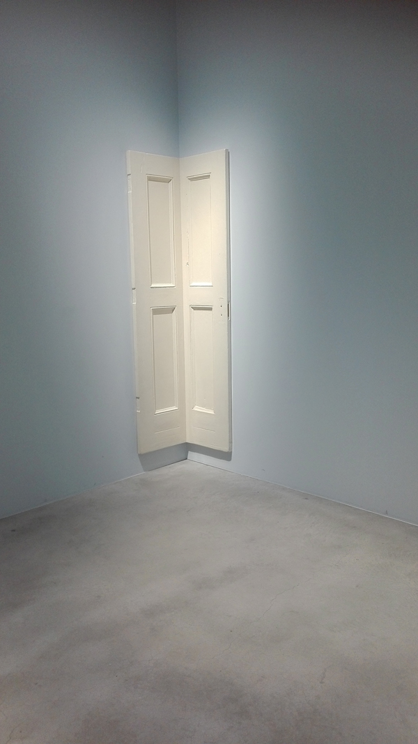 Robert Gober - Corner Door and Doorframe (2014-2015)