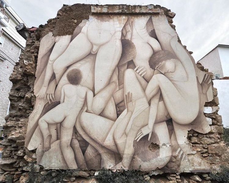 Street art by Fikos @Pireo, Grecia
