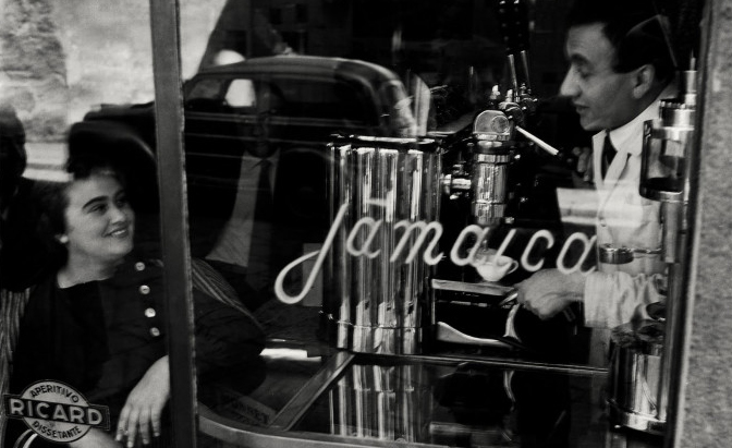 Bar Giamaica, 1953-54. Fotografia di Ugo Mulas