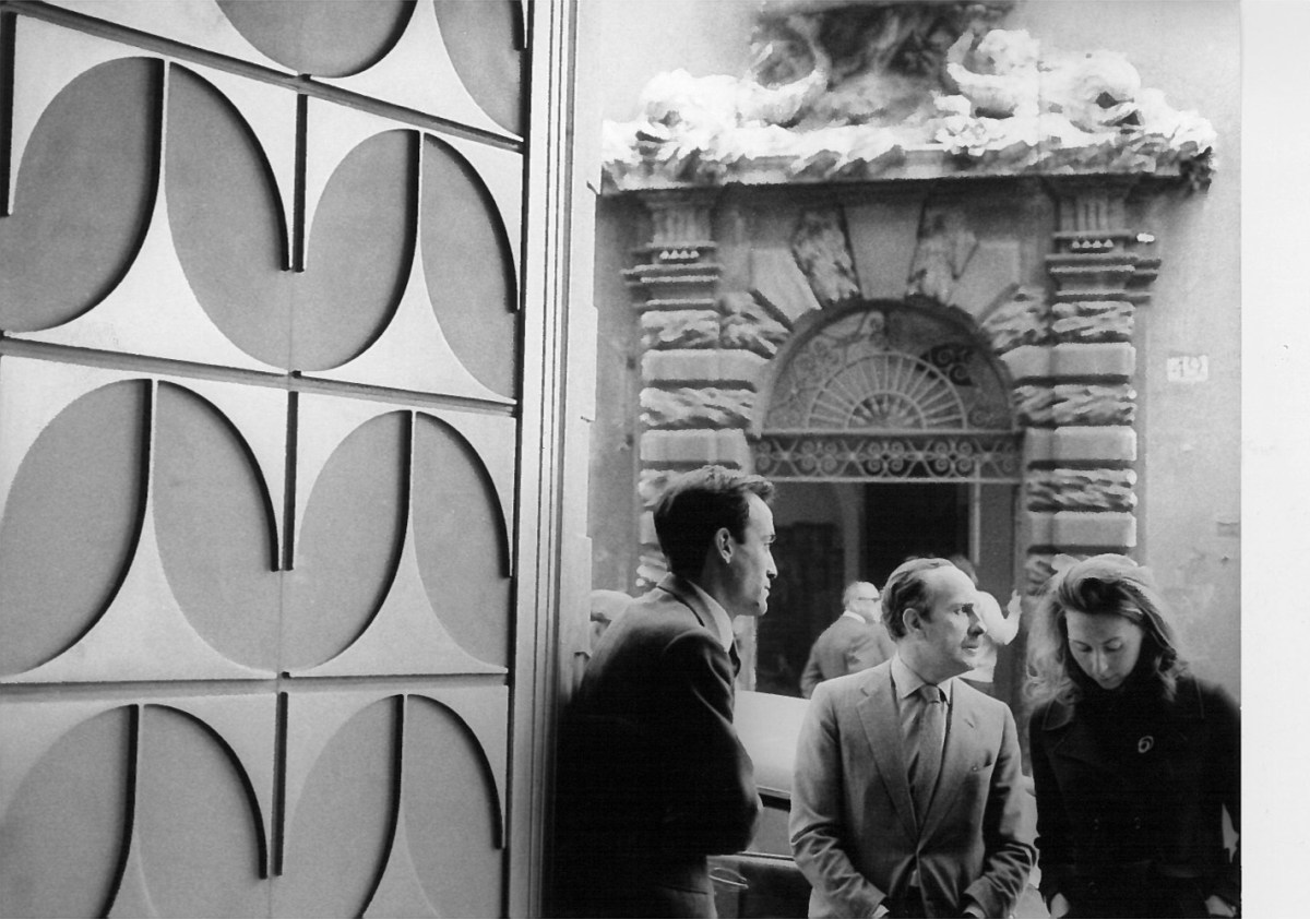 V. Borsani, M. Fantoni e Arch. Gerli fotografati da Ugo Mulas