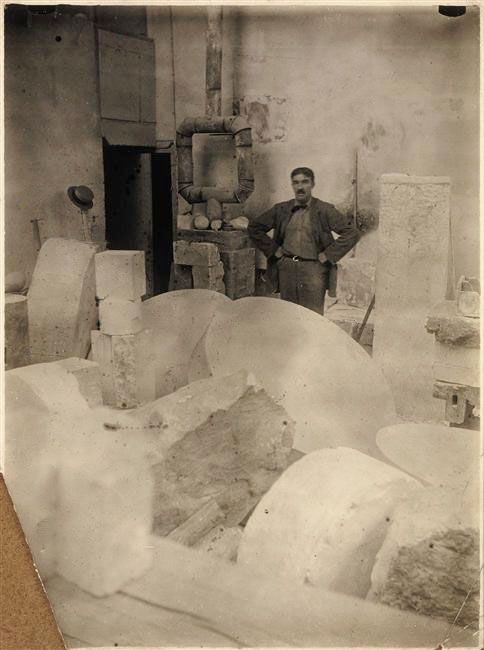 Fernand Léger in Brancusi's atelier, Paris, 1920 -by Constantin Brancusi