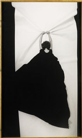 Helena Almeida - Ponto de Fuga (Vanishing Point), 1982