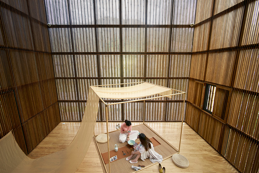 Bamboo product research and design center (interior) by Li Xiaodong.