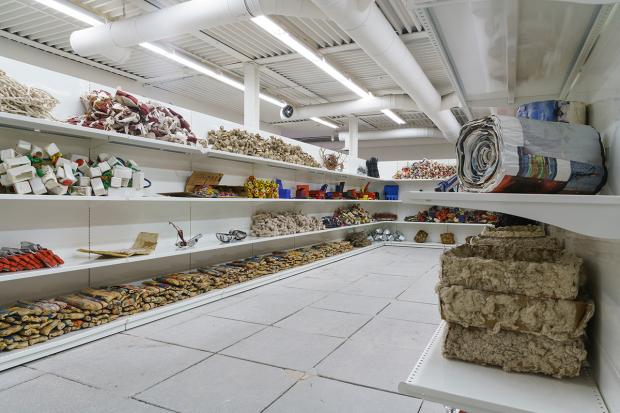 Biennale Arte 2017 - Padiglione Centrale (Giardini)- Hassan Sharif Studio (Supermarket) di Hassan Sharif (Emirati Arabi)