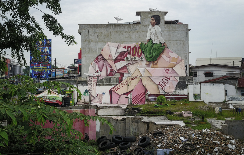 Ernest Zacharevic @Medan - Photo Credit Ernest Zacharevic