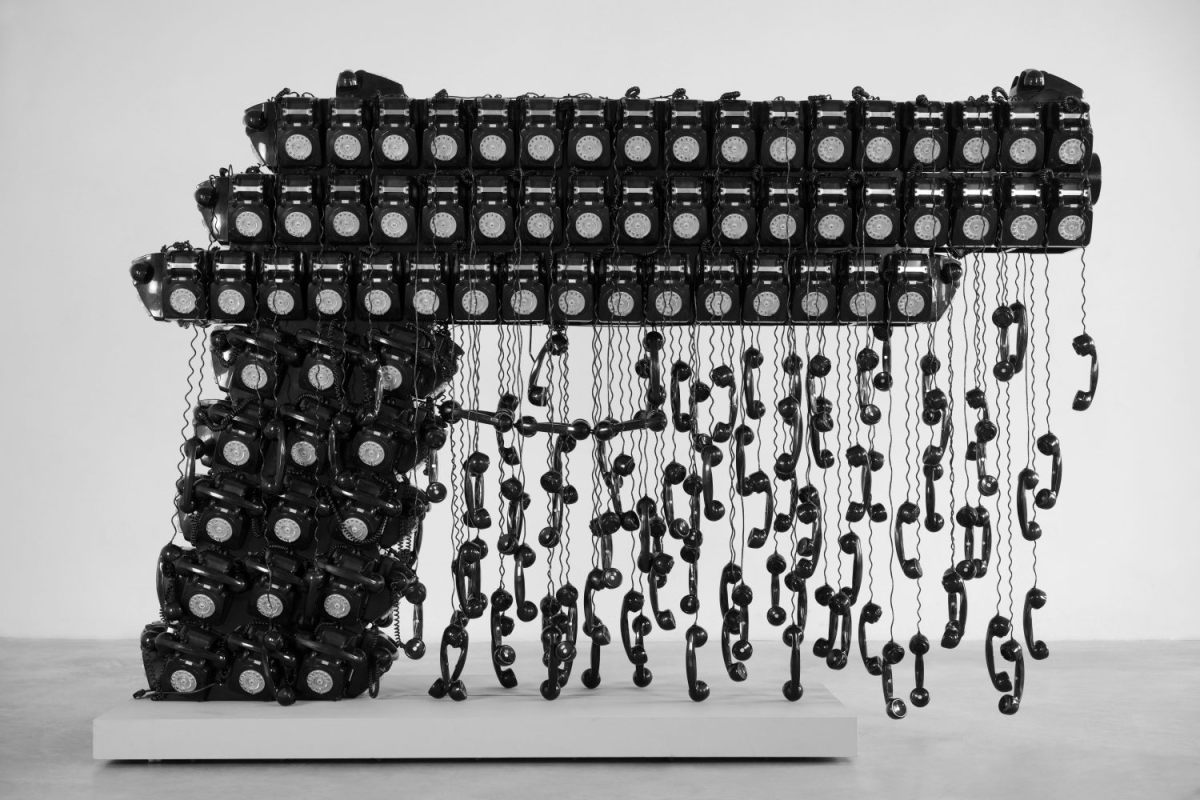 Joana Vasconcelos - Call Center, 2014-2016