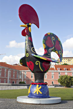 Joana Vasconcelos - Pop Galo, 2016