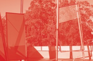 José Pedro Croft, No Title (from the series “Medida Incerta”), 2017. Iron and glass sculptures, each approximately 8x3 meters. Photo: Daniel Malhão. Courtesy of the artist.