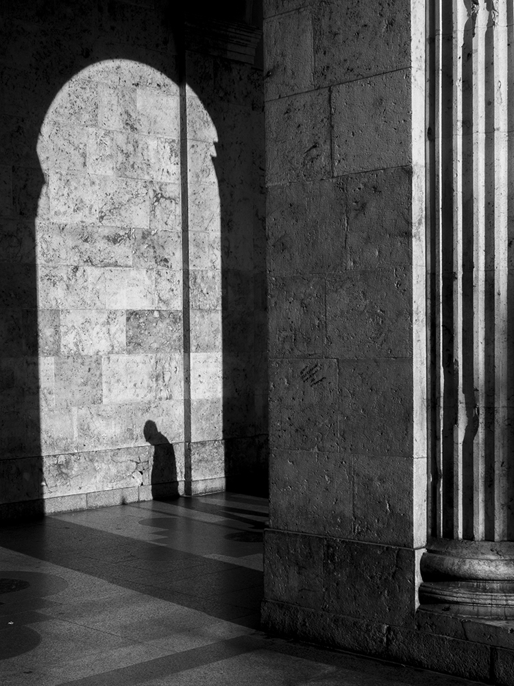 Roberto Boassa - Ombra pensante