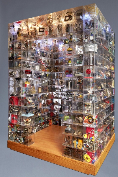 A Casa da Construção, 2011-2017 Acrylic and mixed media 250 cm x 160 cm x 181 cm Collection of the artists