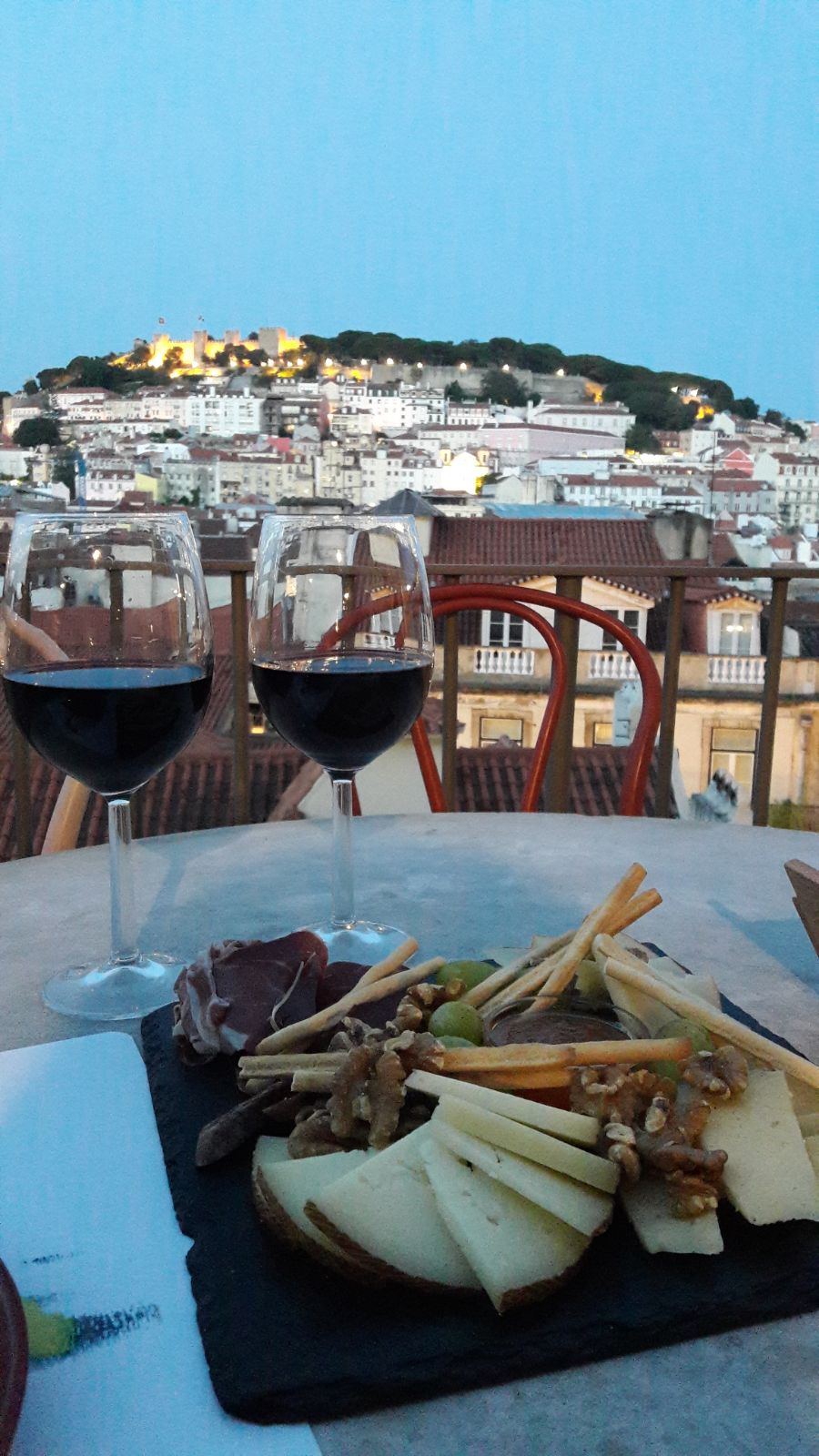 Aperitivo al Topo Carmo