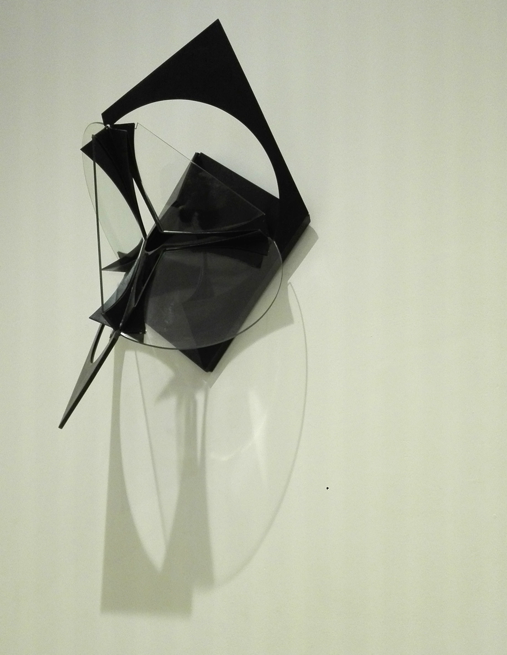 ""Paesaggio con macchie rosse, n. 2" (1913) by Vasily Kandinsky @ Peggy Guggenheim Collection" (1933) by Antoine Pevsner @ Peggy Guggenheim Collection