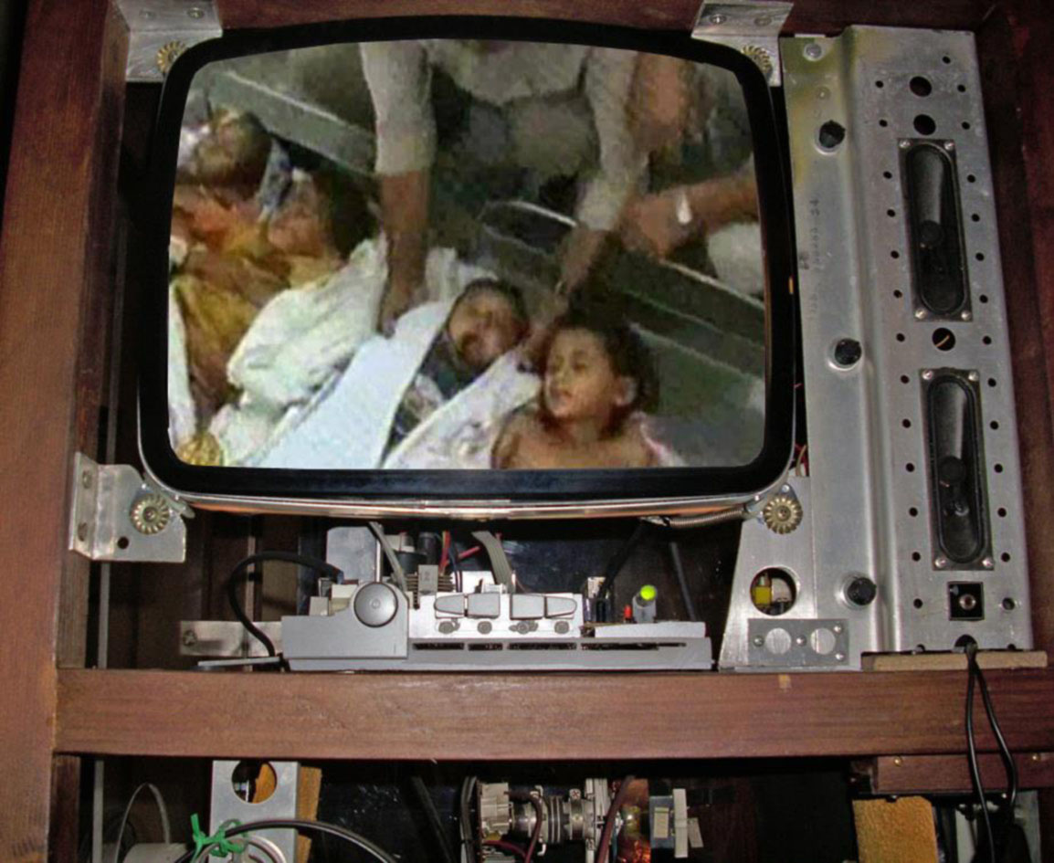 infracções design (Luisa Coder e José Russel)