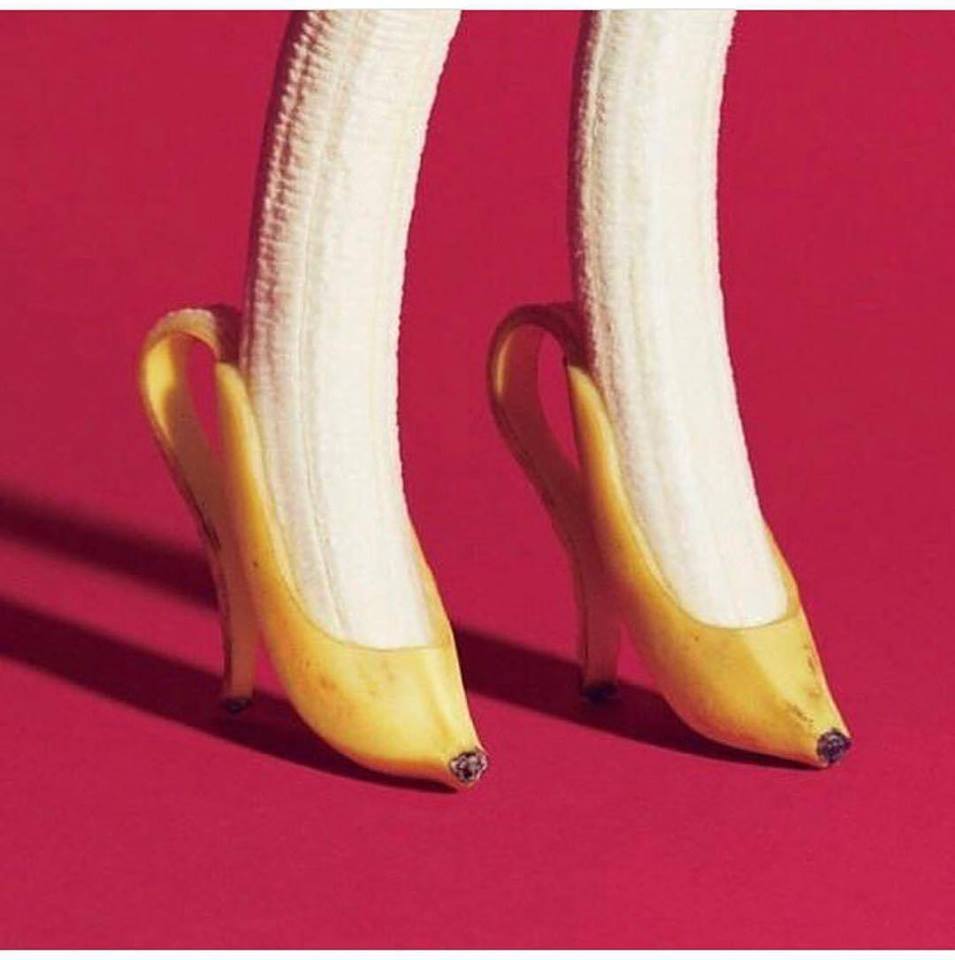 Banana shoes (autore sconosciuto)