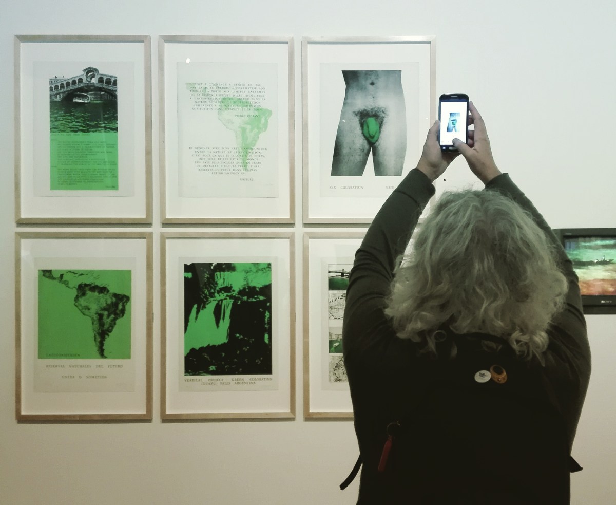 Biennale Arte 2017 – Arsenale -"Portfolio (Manifesto)" di Nicolas Garcia Uriburu