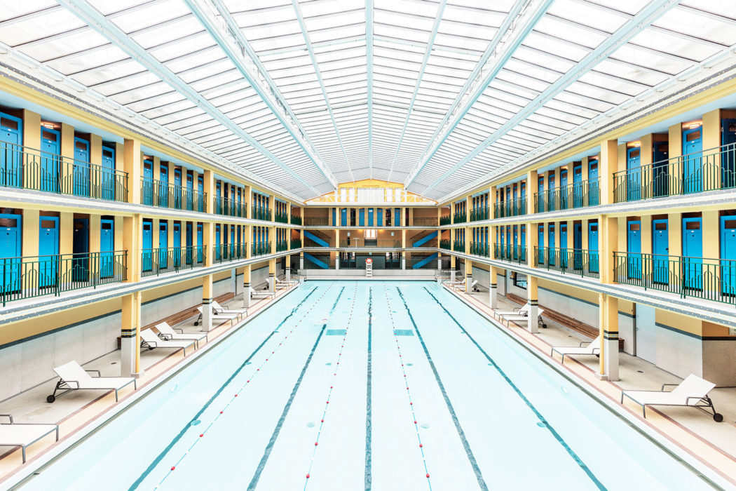 Ludwig Favre - Paris’ swimming pools