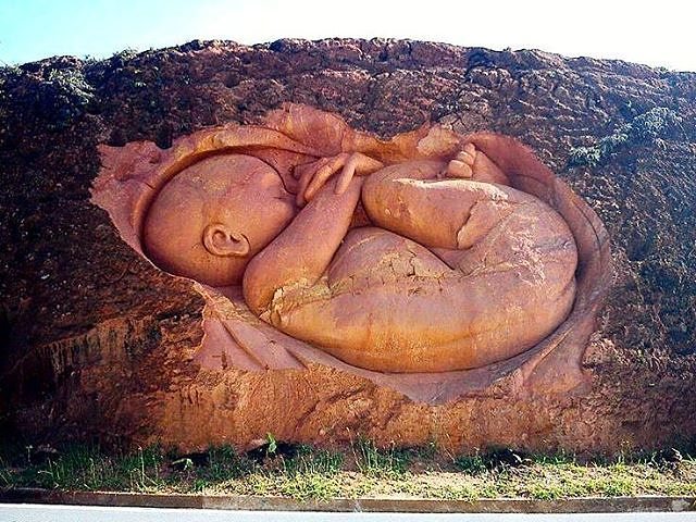 Scultura di Dubian Monsalve