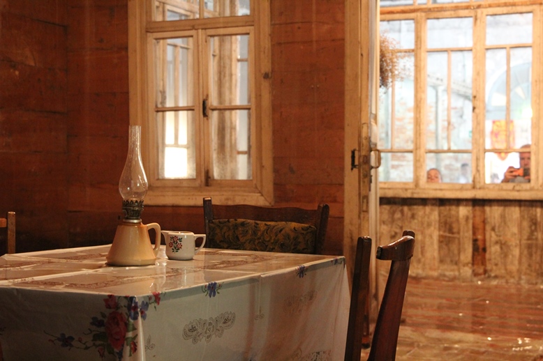 Biennale Arte 2017 - Arsenale - Padiglione Armenia e Georgia - "Living dog among dead lions" di Vajiko Chachkhiani (Georgia)