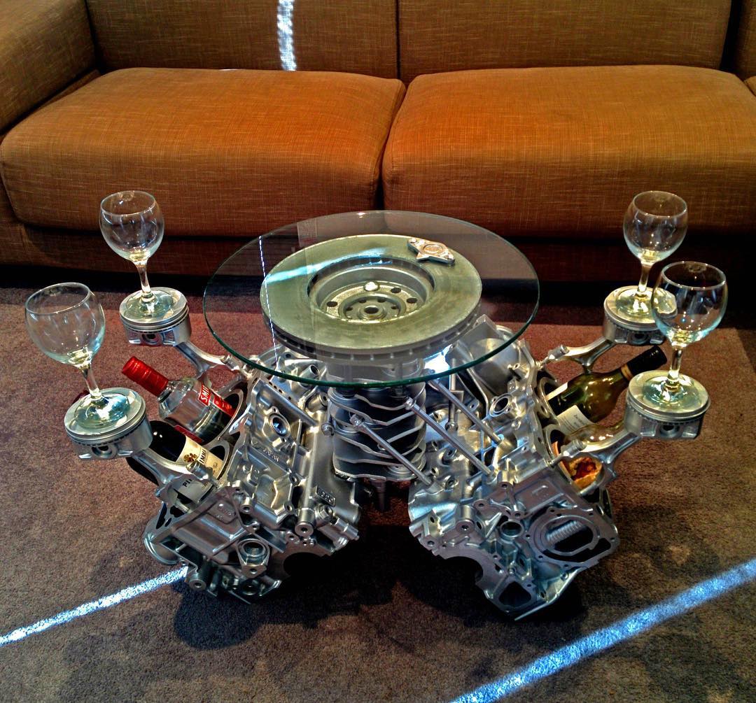 Tavolino servizievole