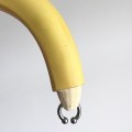 Banana piercing erotico