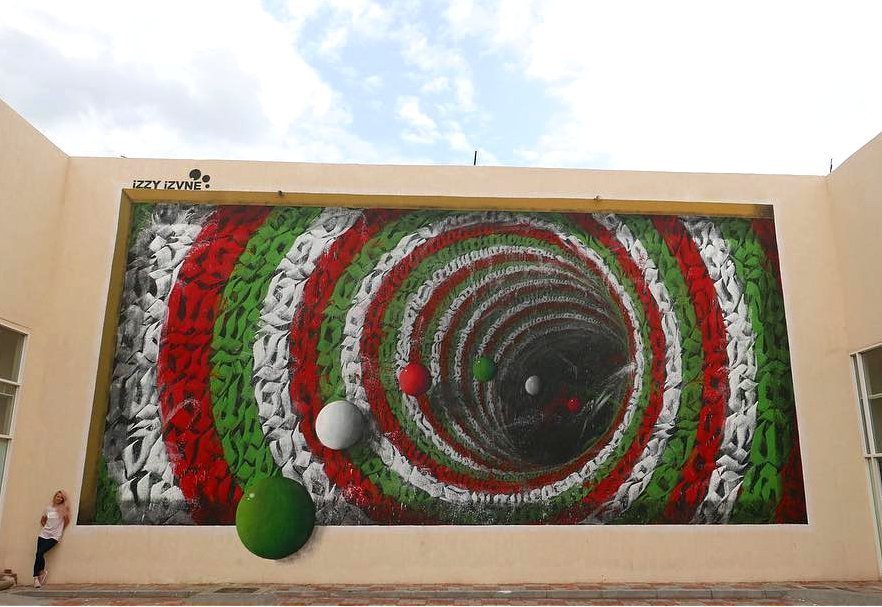 Izzy Izvne @Dubai, United Arab Emirates