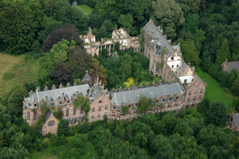 Kasteel Van Mesen In Lede, Belgio
