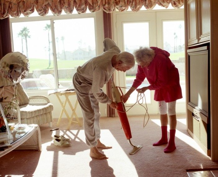 Larry Sultan - Pictures From Home