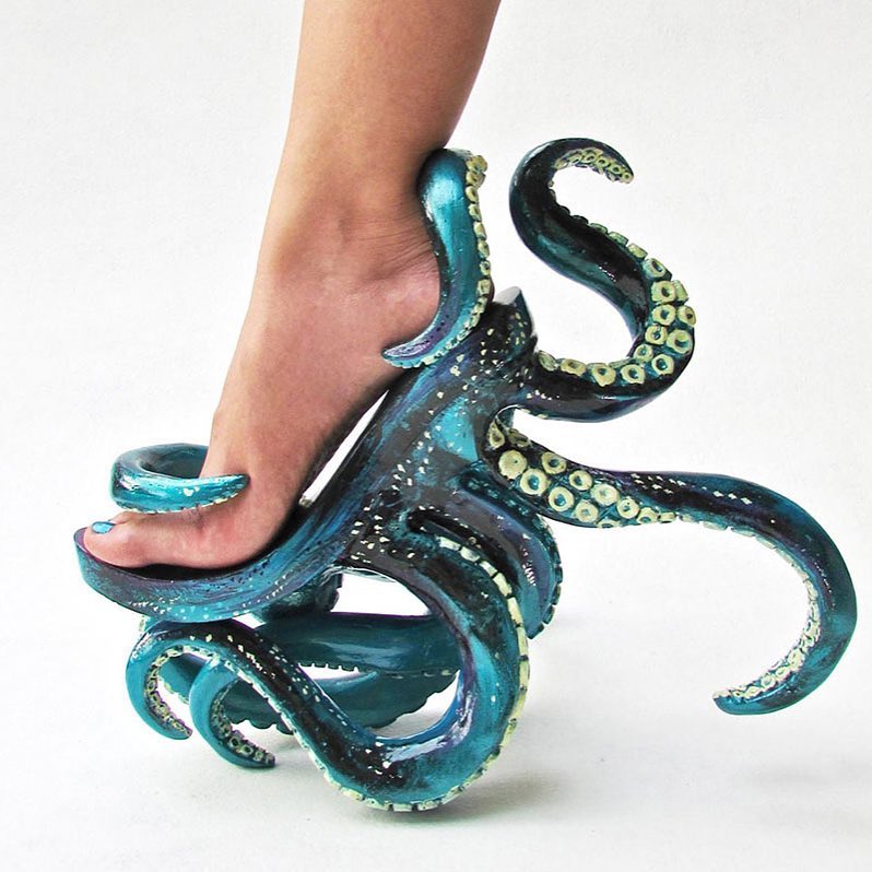 Scarpa polpo tentacolato