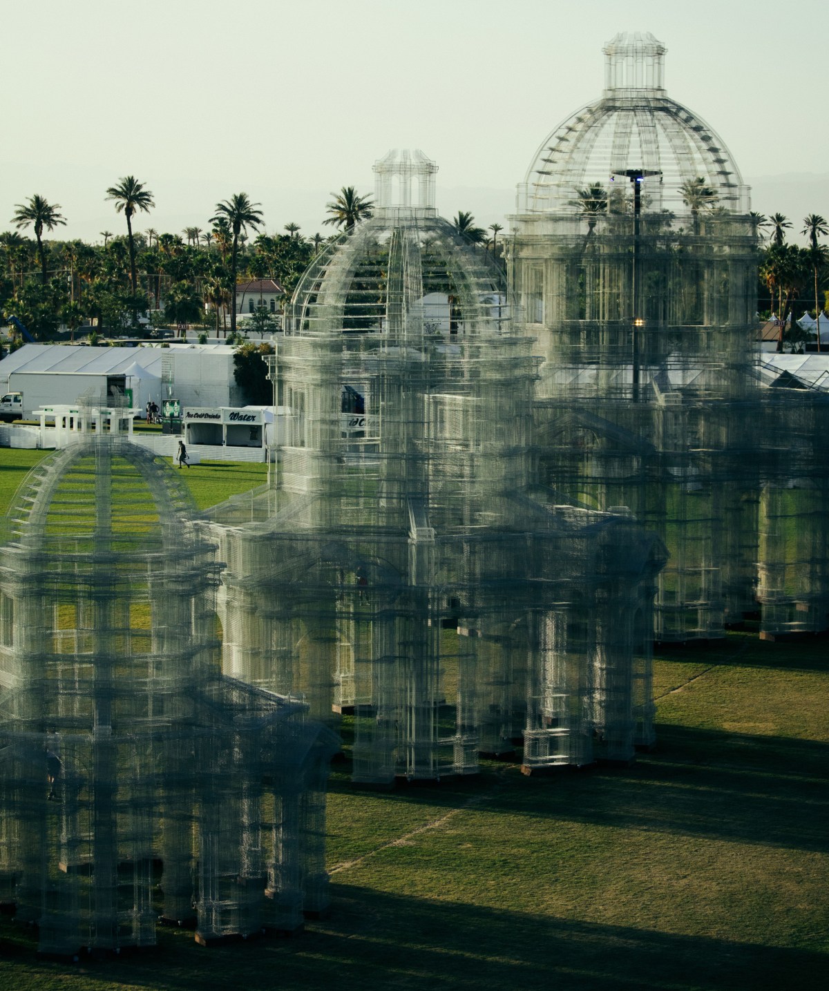 Coachella 2018 - Edoardo Tresoldi_Etherea © Roberto Conte