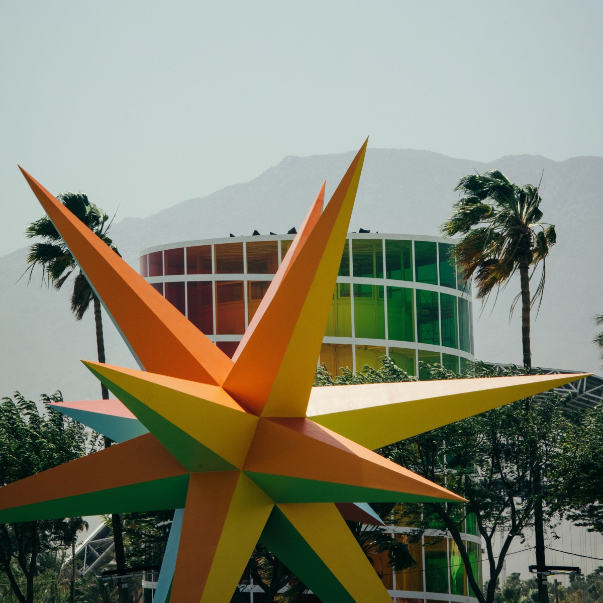 Coachella 2018 - Supernova by Roberto Behar & Rosario Marquardt (R&R Studios)