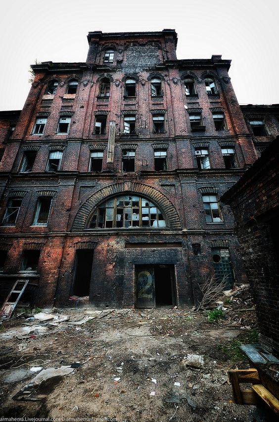 Krasniy Treugolnik - una delle più antiche imprese industriali di San Pietroburgo