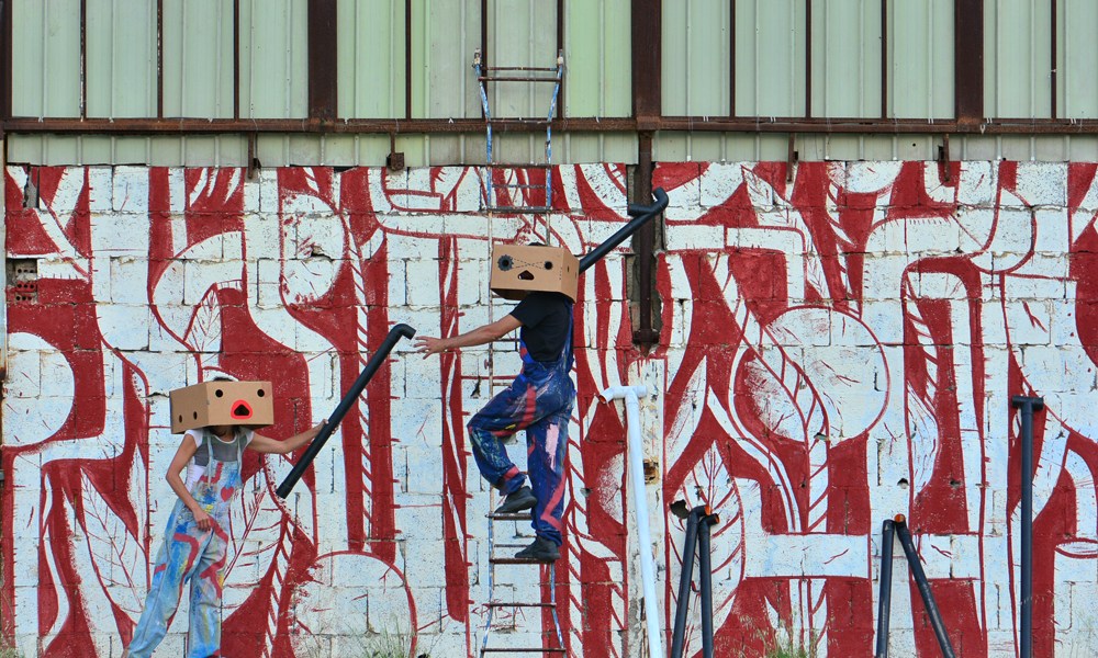 L'insolito mondo di Mr M & Mrs B - L'arte di Federico Crisa