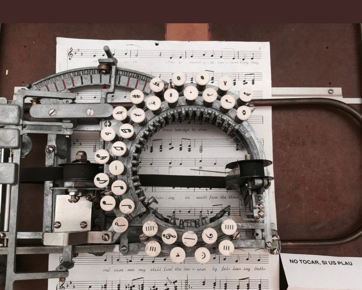 Macchina da scrivere musicale, 1936