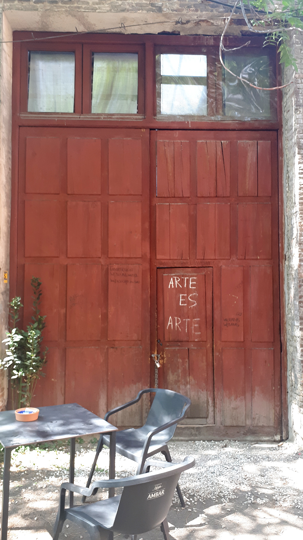 Madrid day by day - Museo La Neomudejar (street art esterno)