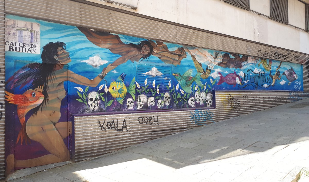 Street art a Madrid @ Calle de Embajadores - ni una meno