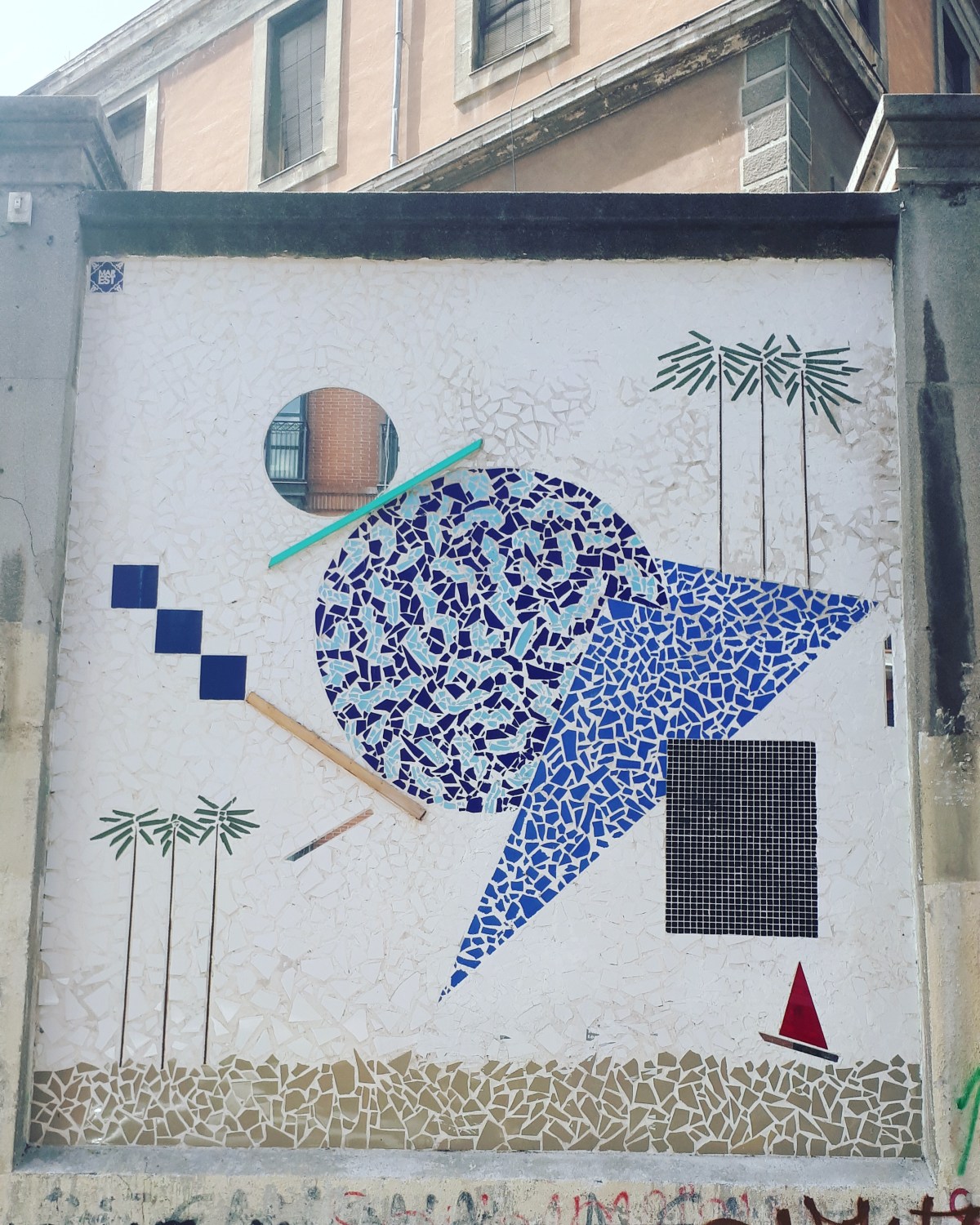 Street art: Antonyo Marest @ Lavapies, Madrid for Muros Tabacalera