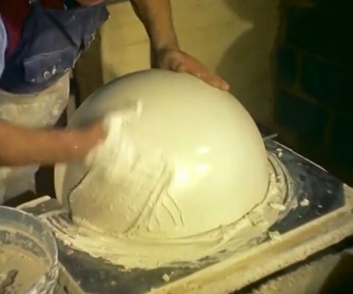 Globe Making by British Pathé