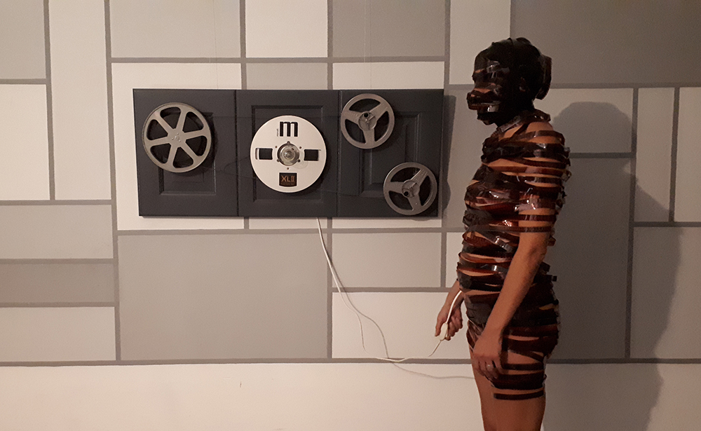 Surreal Design - Cinematik by Matteo Ambu & Barbara Picci